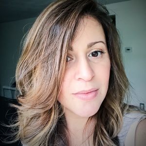 Meet your Posher, Cristina